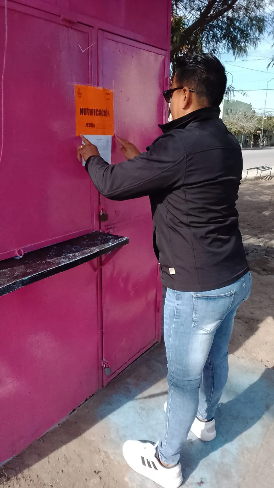 Plazas y Mercados mantiene supervisión permanente en puestos fijos y semifijos; vigilan que no obstruyan el paso peatonal