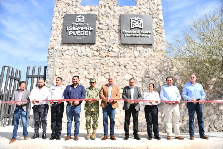 Román Alberto Cepeda González entrega nuevo edificio de la Dirección de Tránsito y Vialidad