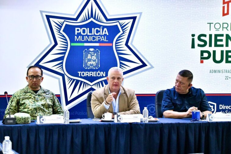 Destacan trabajo de apoyo a la ciudadanía por parte de policías y agentes de tránsito