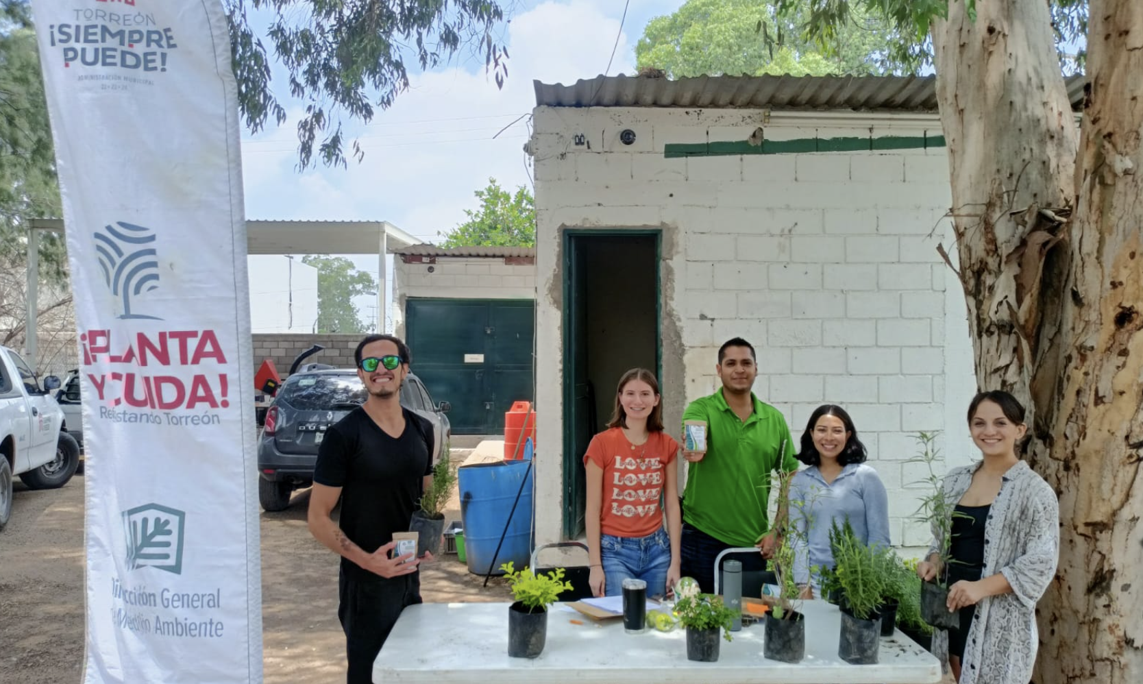 Invitan a la ciudadanía a participar en la campaña de adopción de plantas polinizadoras