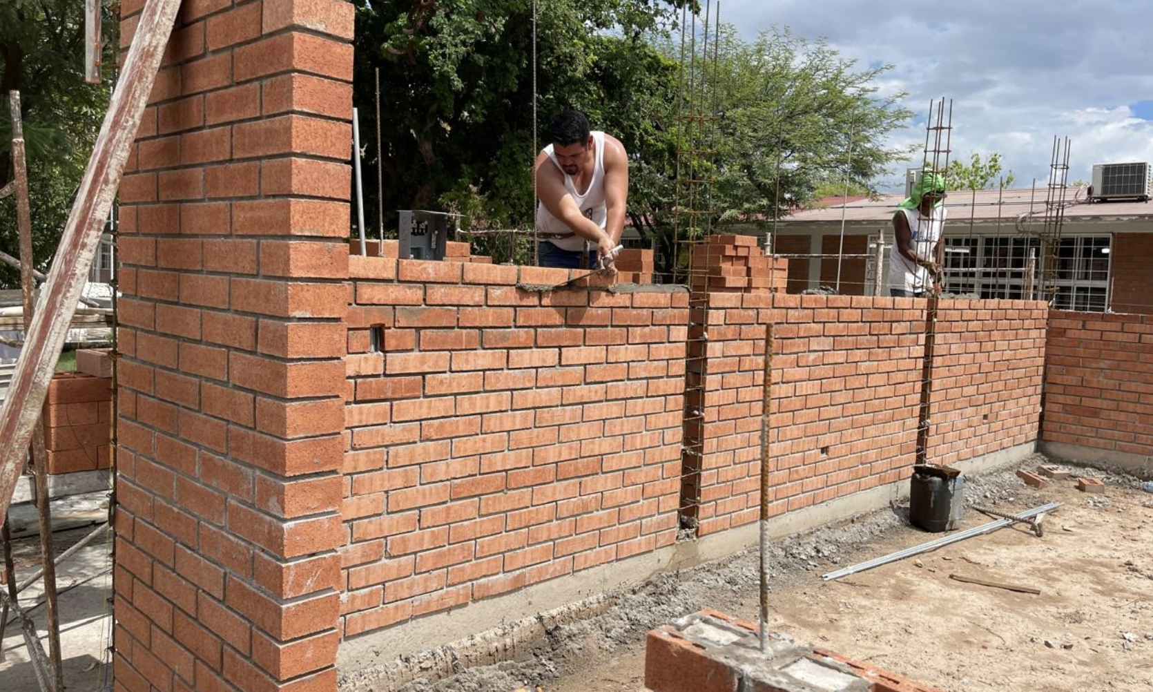 Construye Ayuntamiento de Torreón nueva aula en la primaria “Leyes de Reforma”