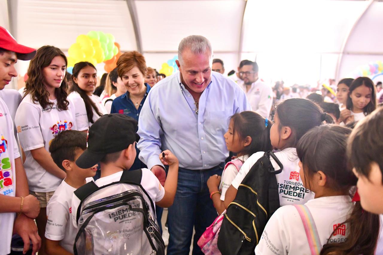 Román Alberto Cepeda Clausura los cursos de verano 2024