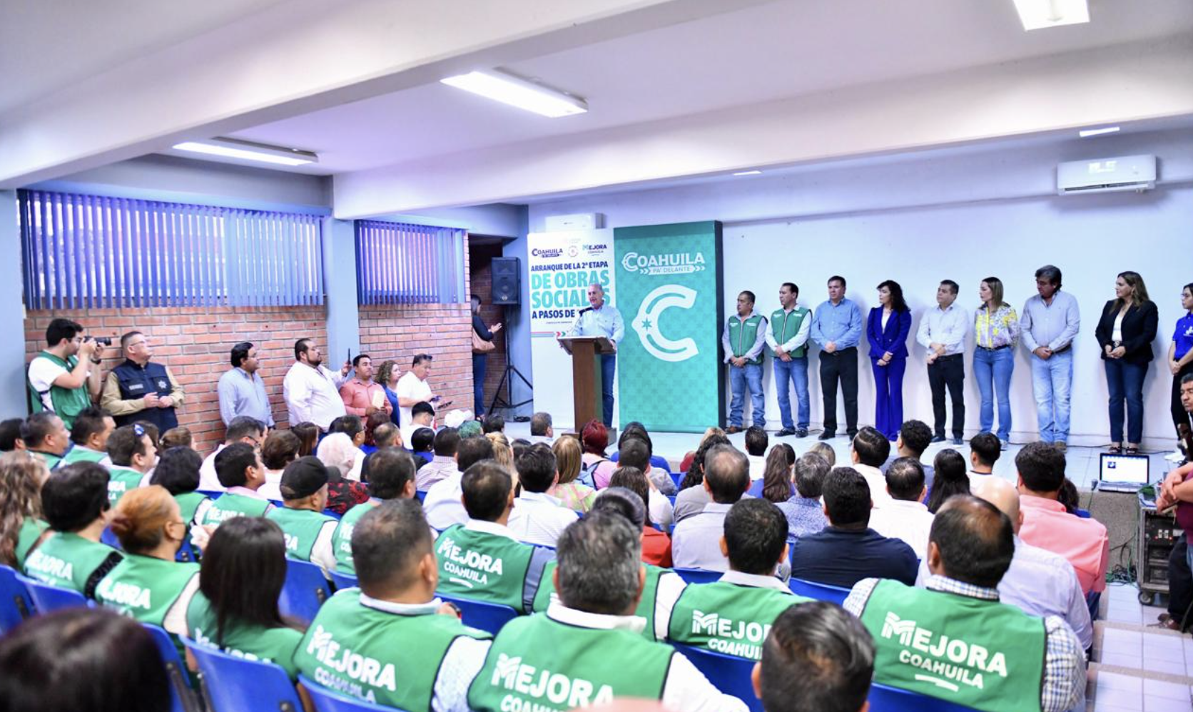 Arranca Román Cepeda la segunda etapa de obras sociales en la UPN