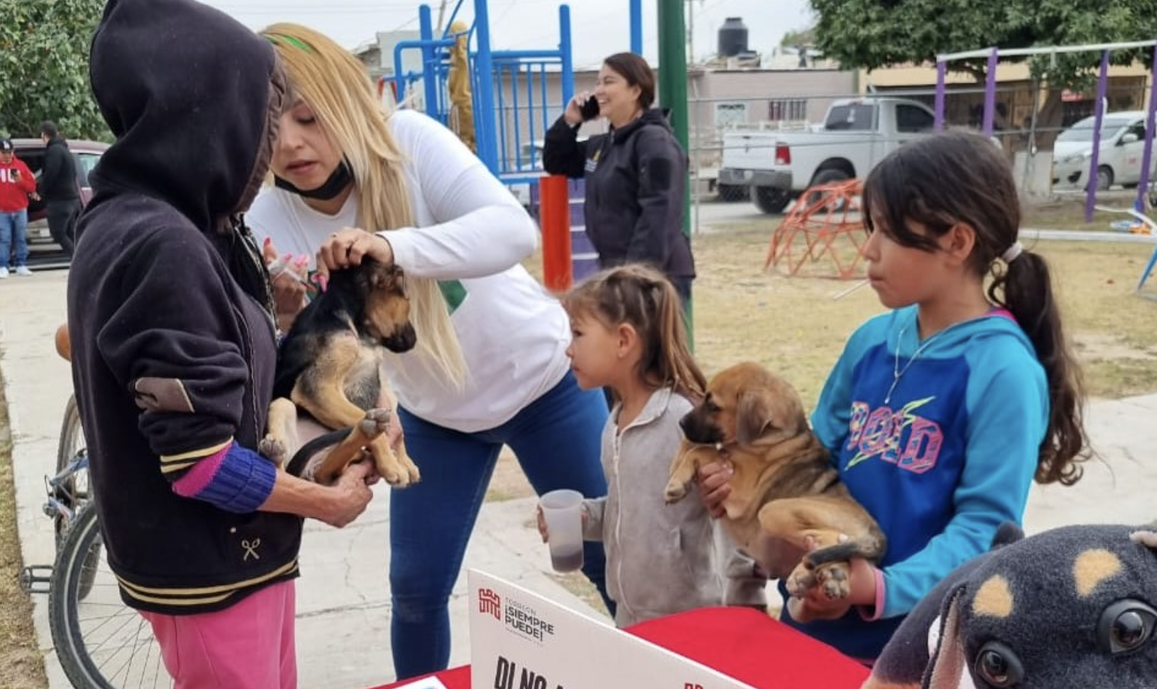 Fortalecen el cuidado animal en brigadas de salud