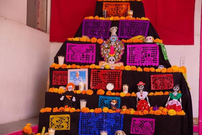 Celebra Ayuntamiento de Torreón el “Día de Muertos” con tradición, color y música