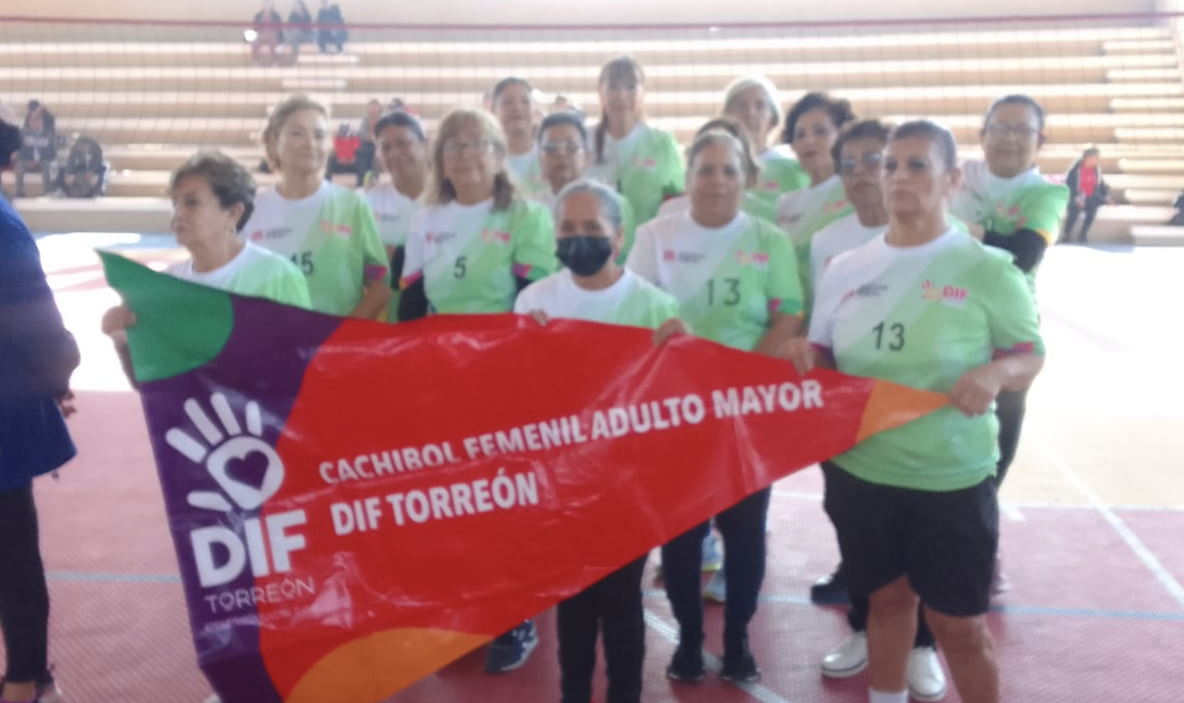 Realizan ceremonia inaugural del “Torneo del Pavo” cachibol 2024