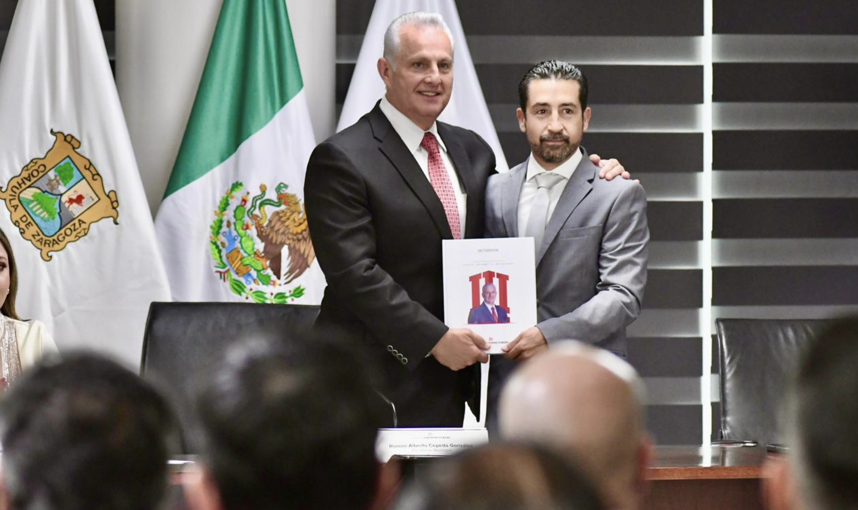 Román Cepeda entregó al Cabildo, el Tercer Informe sobre el estado que guarda la Administración Municipal