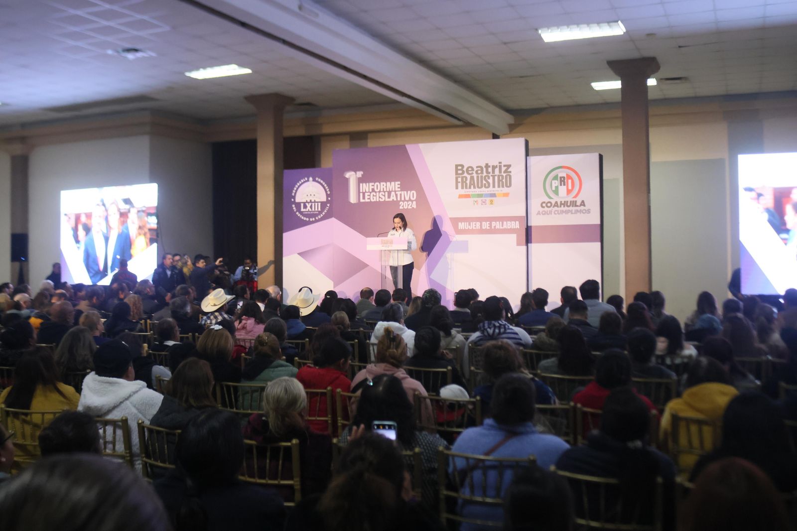 Presenta Beatriz Fraustro su Primer Informe Legislativo