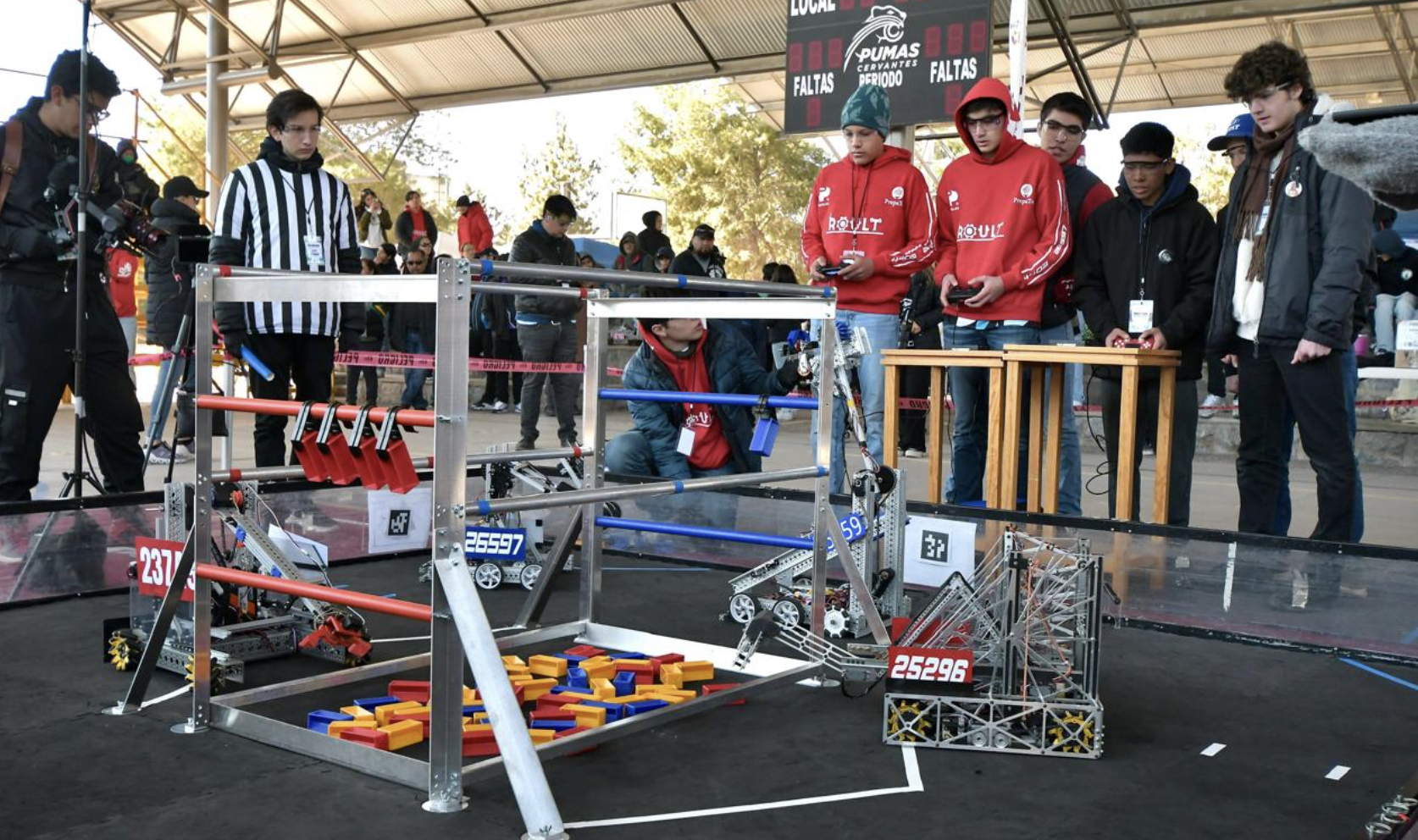 Inauguran en Torreón la competencia regional de robotica del FTC 2025