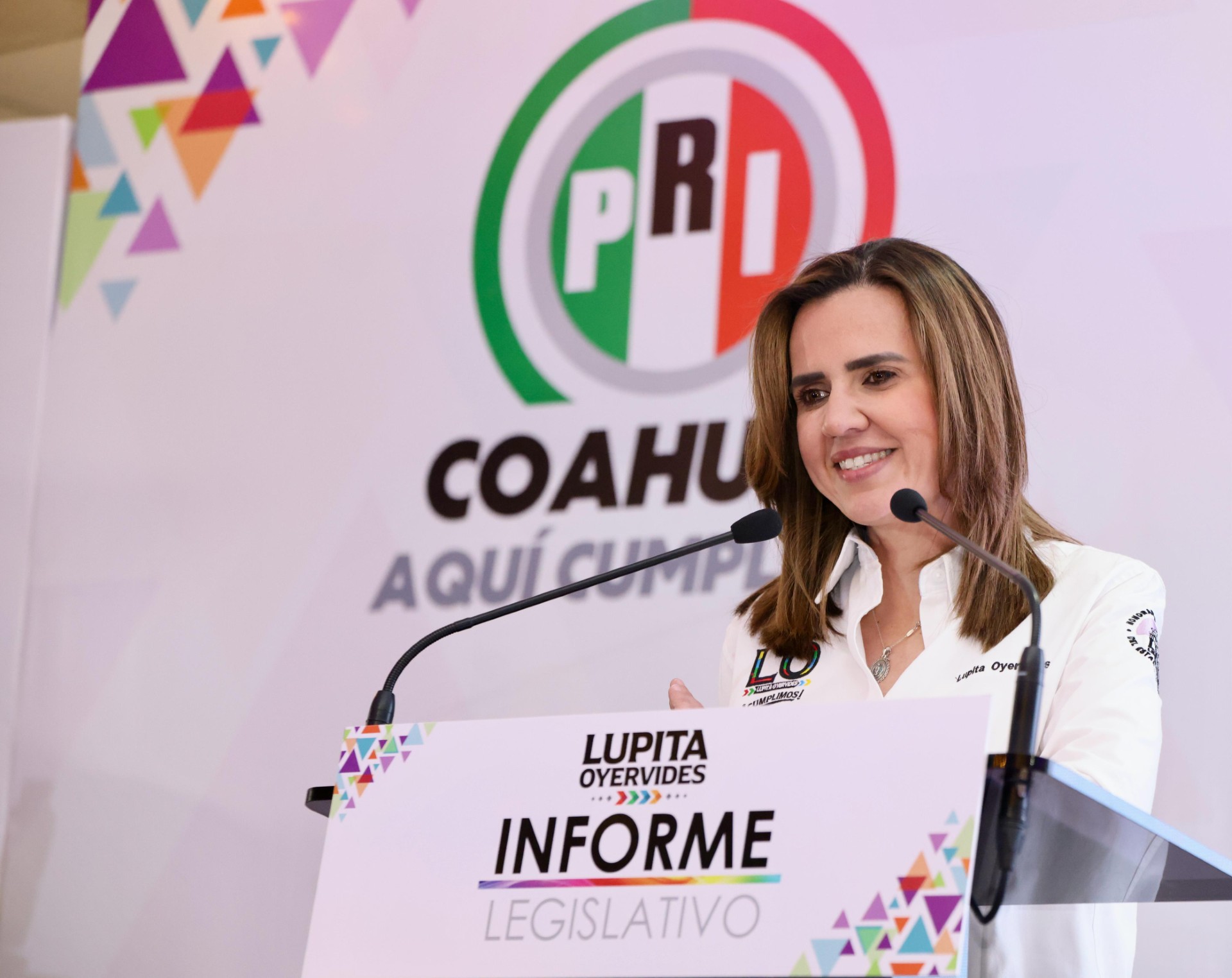 Presenta Lupita Oyervides su Primer Informe Legislativo