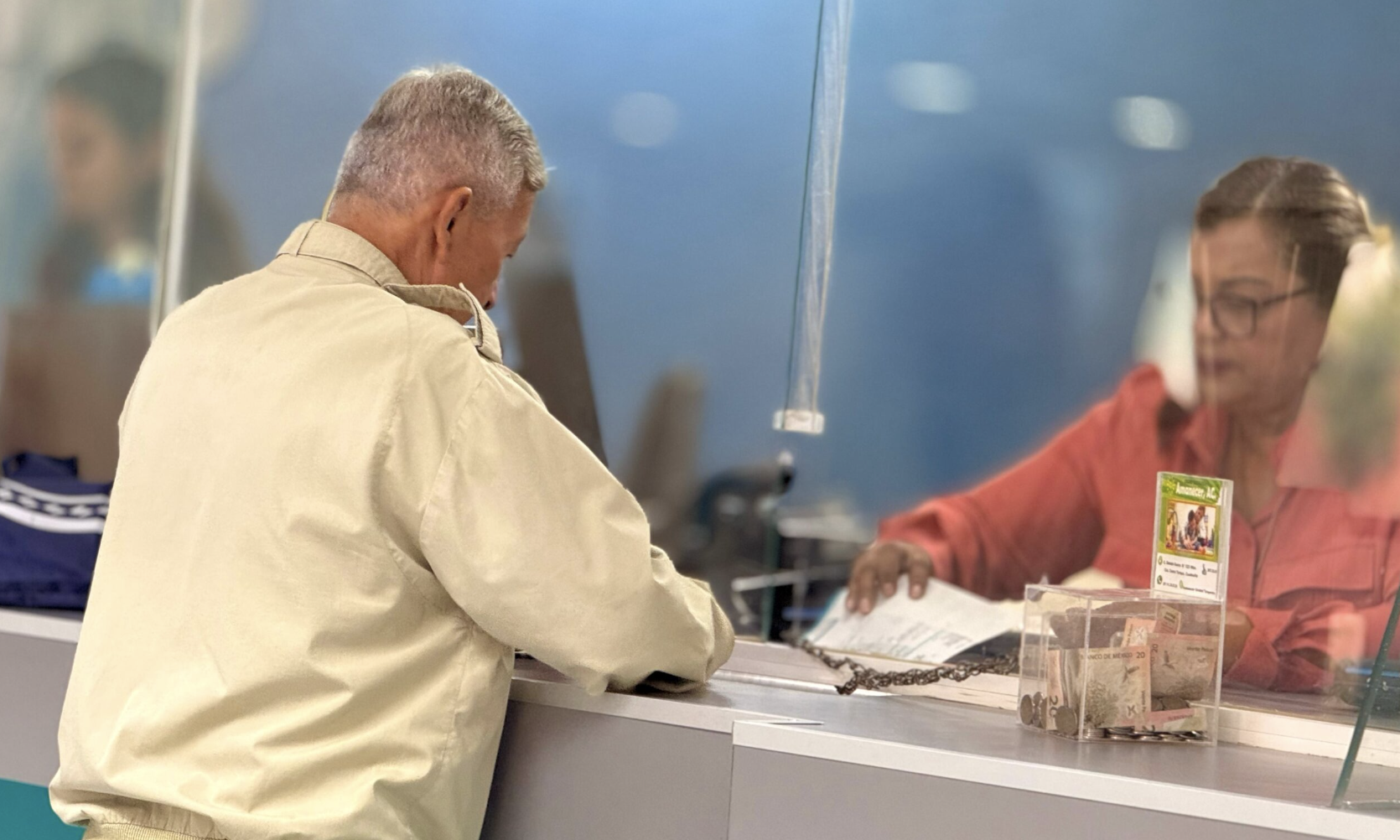 Con programa de tinacos a bajo costo, Torreón reconoce a usuarios cumplidos