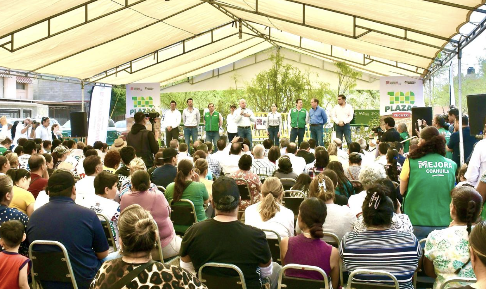 Arranca Román Cepeda el programa “100 Plazas de 0 a 100” en el Fraccionamiento Ana