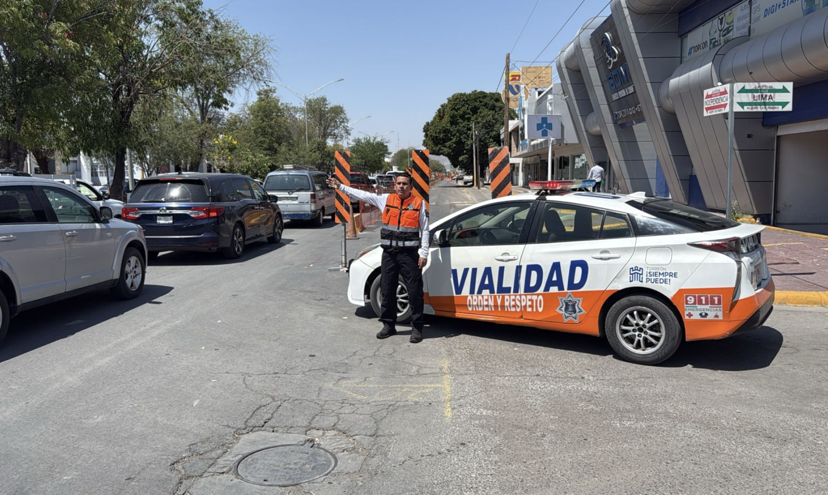 Mantienen operativo vial ante obras inducidas del Sistema Vial Abastos-Independencia; se exhorta a tomar rutas alternas