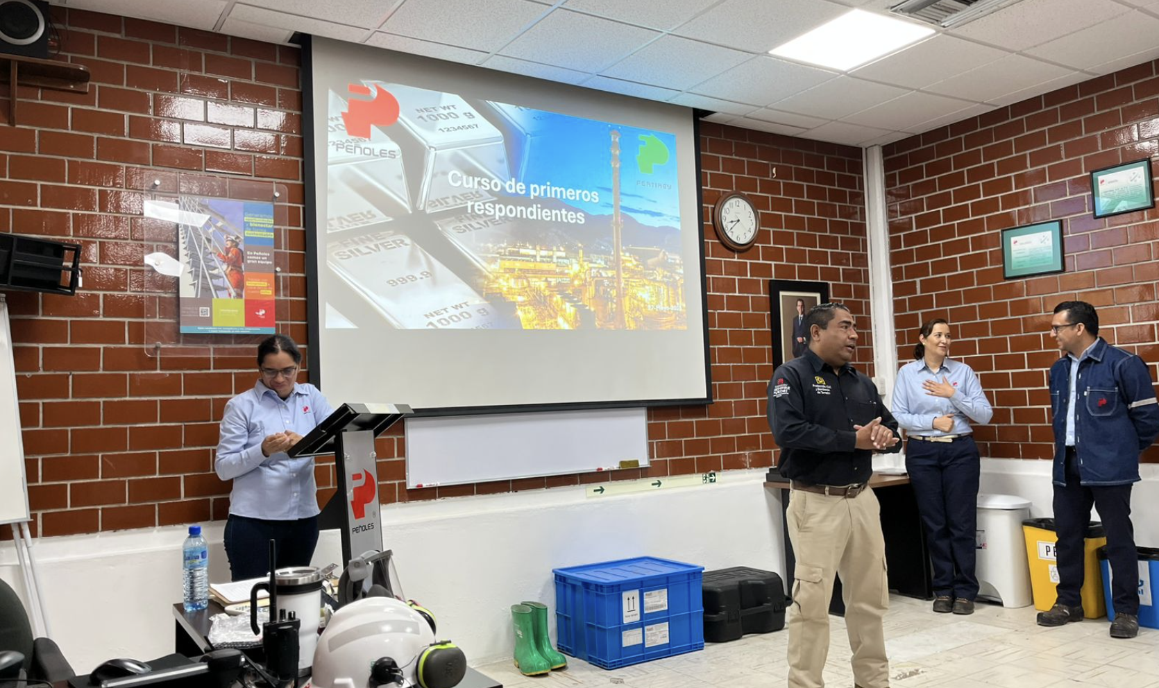 Unidades de emergencia del Municipio reciben capacitación como Primer Respondiente en Materiales Peligrosos