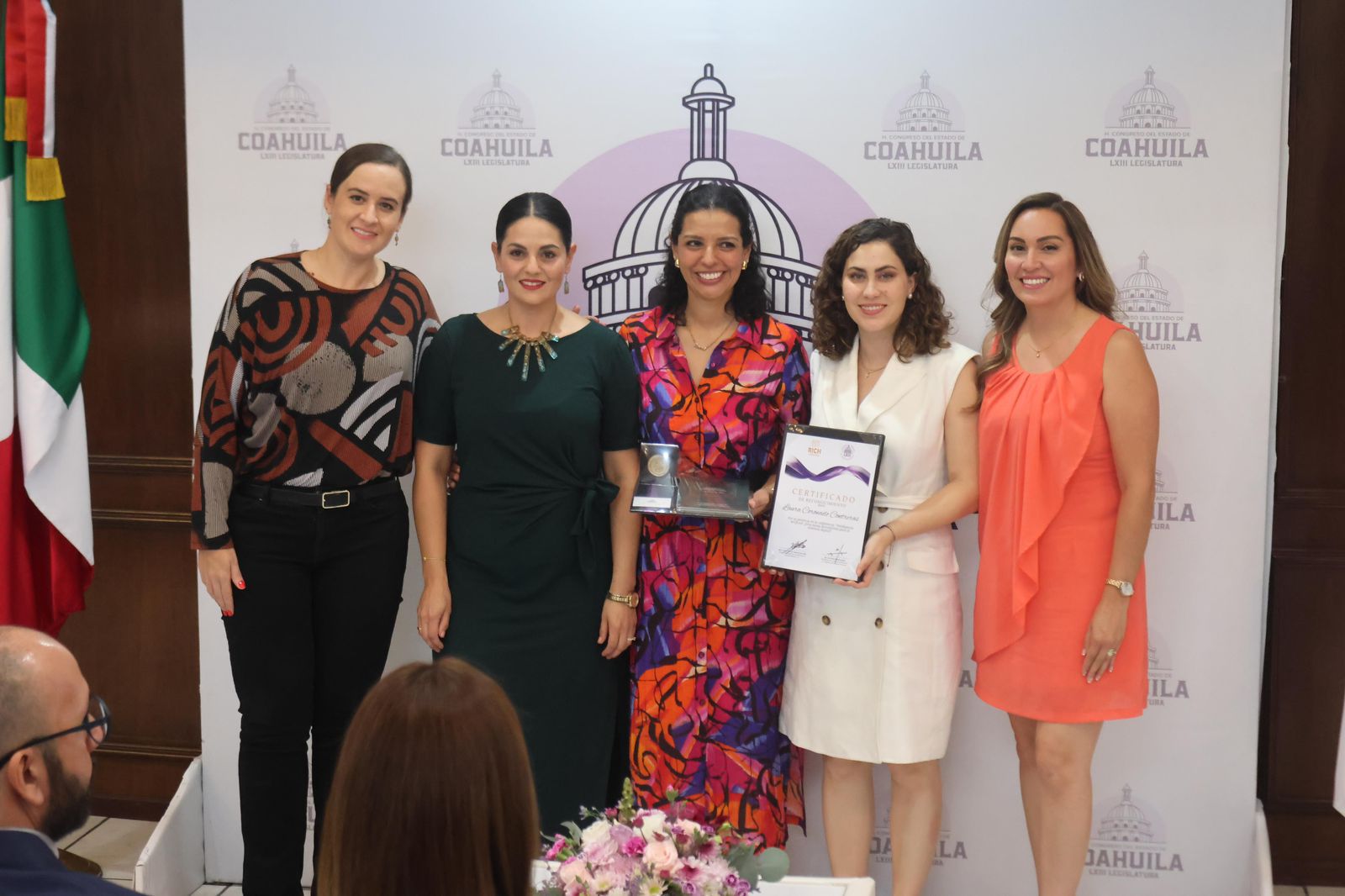 Realizan en Congreso de Coahuila conferencia sobre Inteligencia Artificial y violencia digital