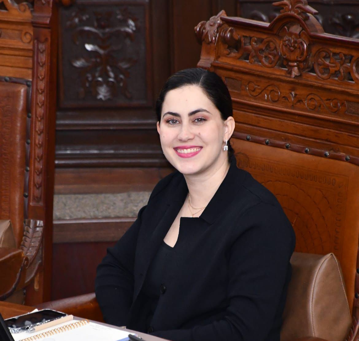 Estrategia conjunta para vacunación infantil en primarias, plantea Marimar Treviño