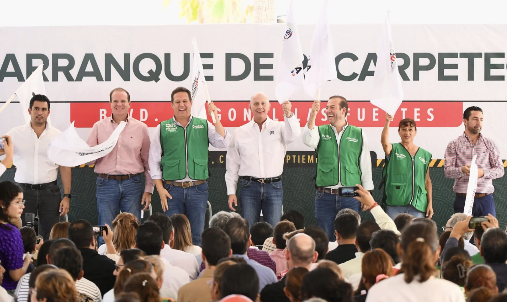 Arranca Román Cepeda el recarpeteo del bulevar Diagonal Las Fuentes