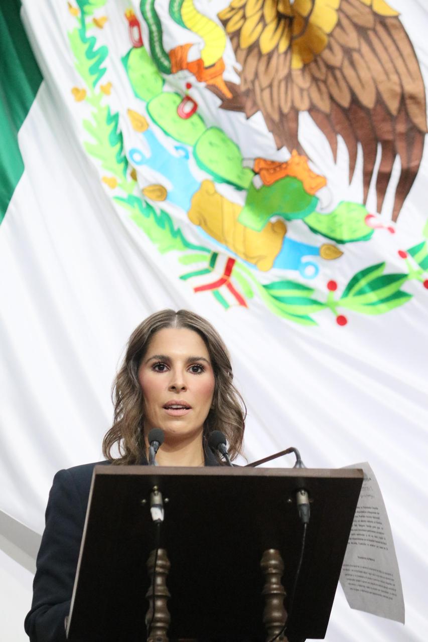 Garantizar permanencia de médicos especialistas en Acuña, solicita Claudia Aldrete al IMSS