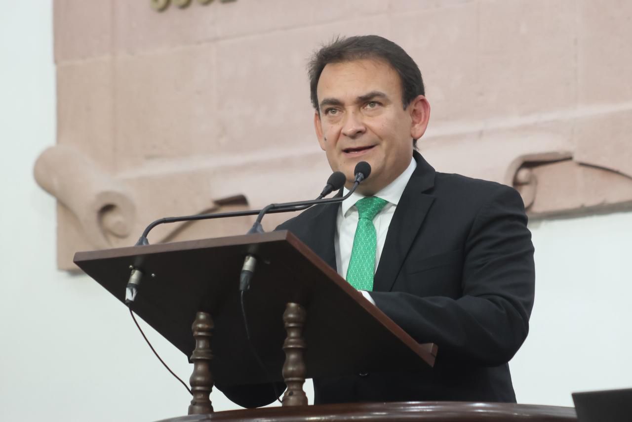 Fortalecer Sistemas de Alerta Temprana de fenómenos meteorológicos, pide Álvaro Moreira