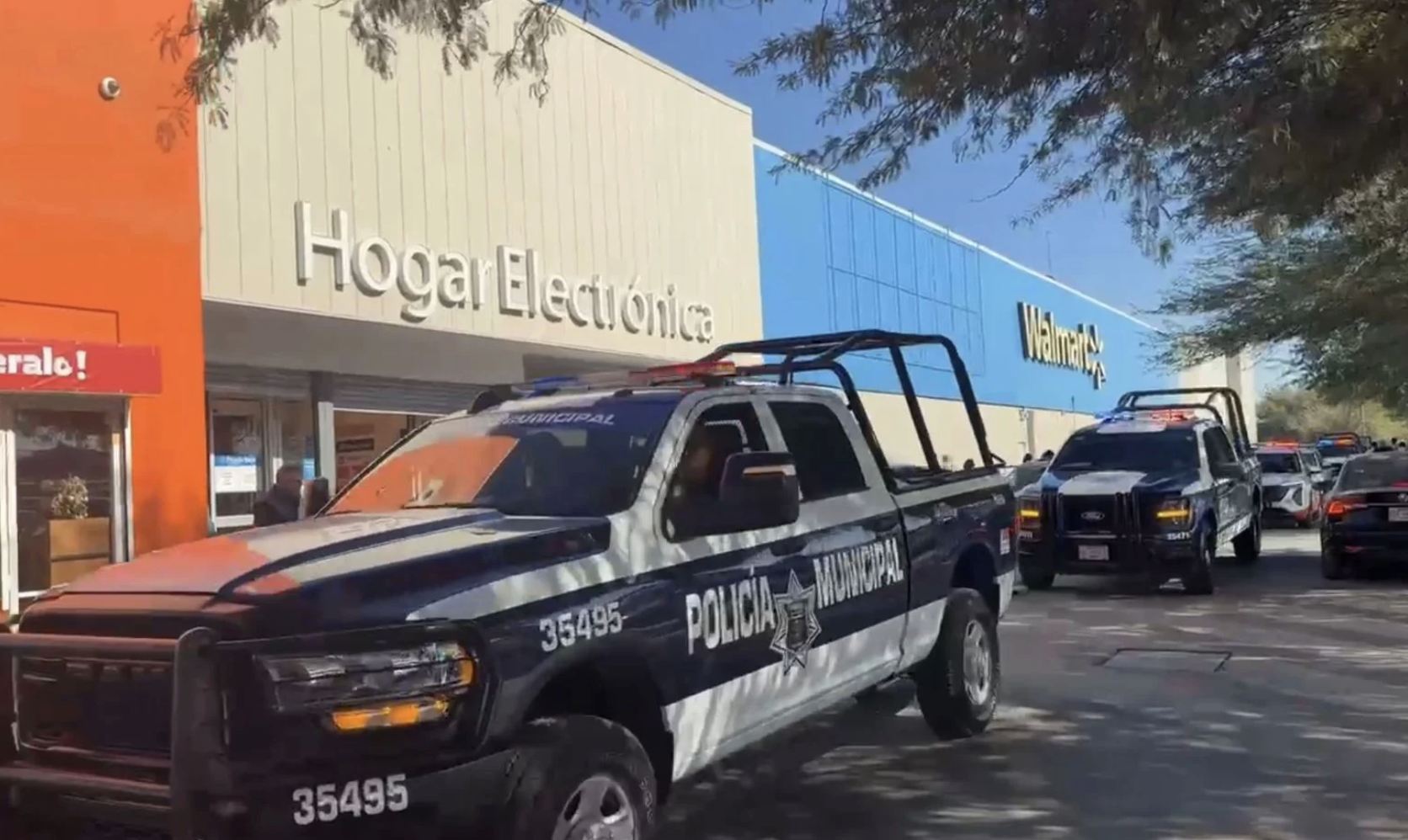 Participan 350 elementos en operativo navideño en Torreón