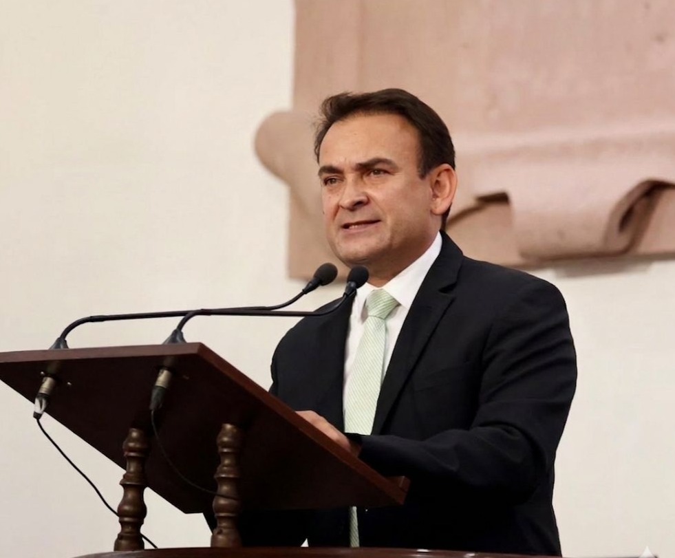 Movilidad segura para peatones en zonas escolares y de salud: Álvaro Moreira