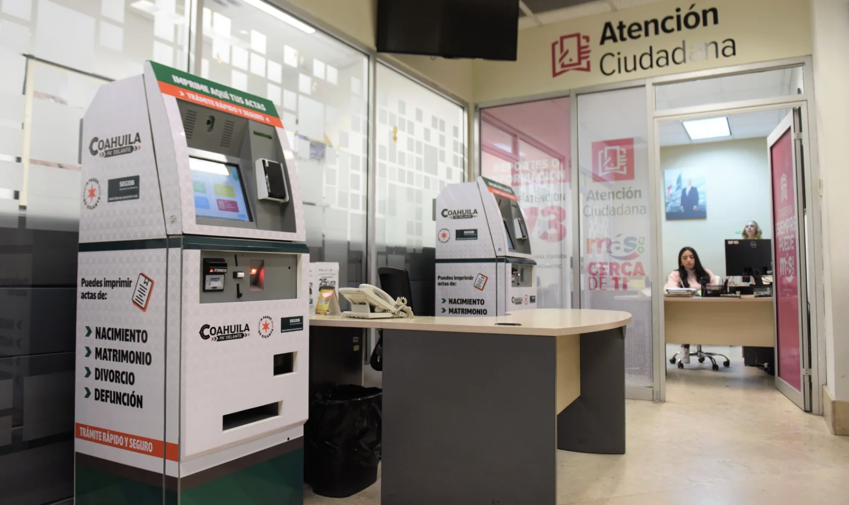 Instalan dos nuevos módulos para expedición de actas oficiales en la Presidencia de Torreón
