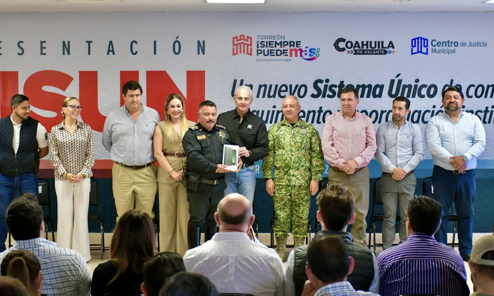 Presenta Román Cepeda el Sistema Único de Control, Seguimiento y Coordinación Institucional