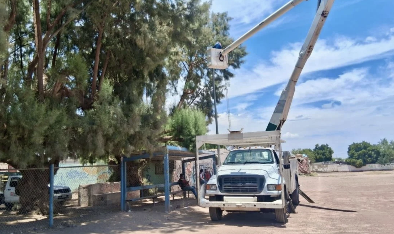 Fortalecen acciones de rehabilitación de espacios públicos y mantenimiento en áreas verdes