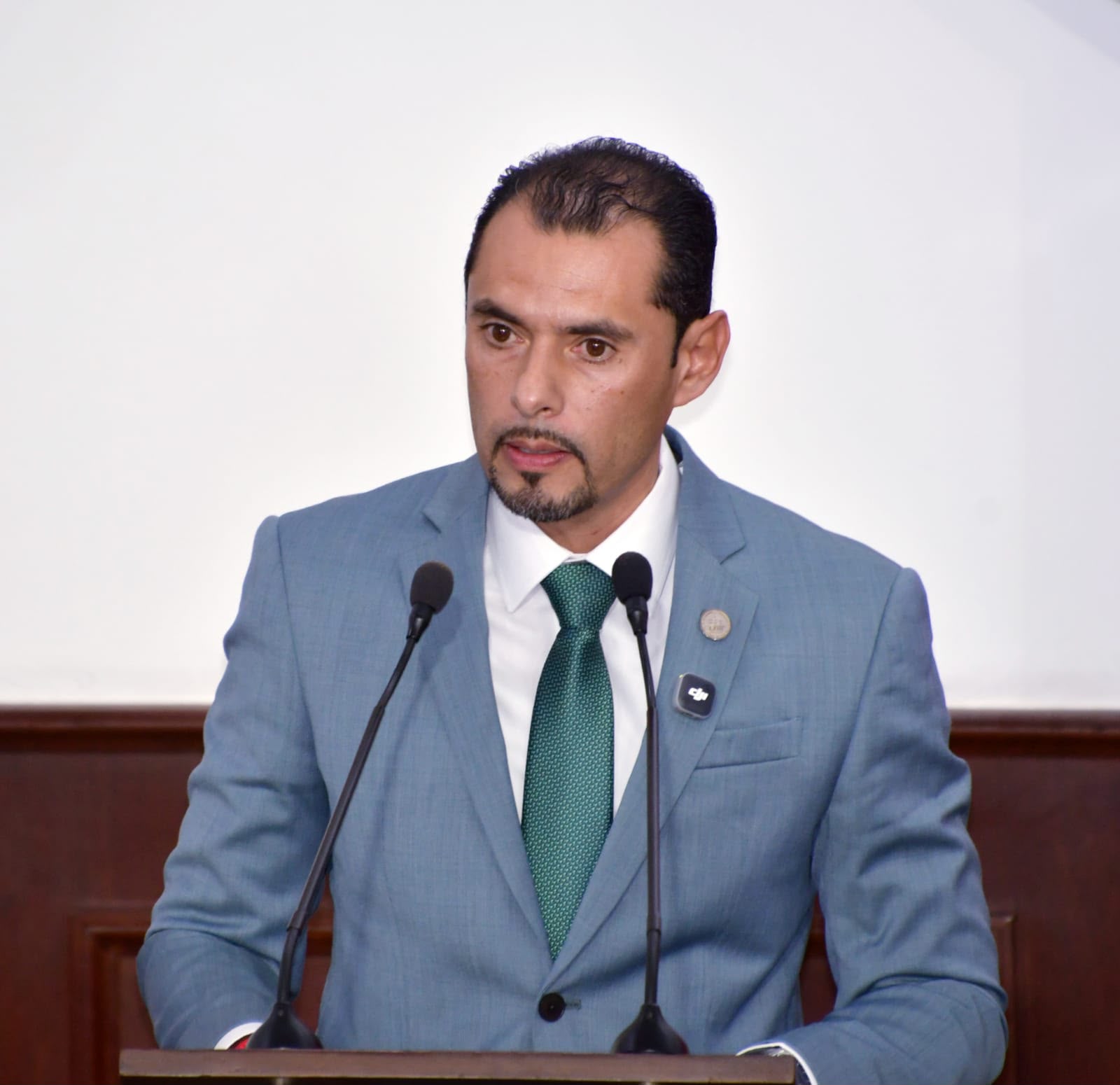 Revisar emisiones de carboeléctricas en Nava y la región, solicita Sergio Zenón