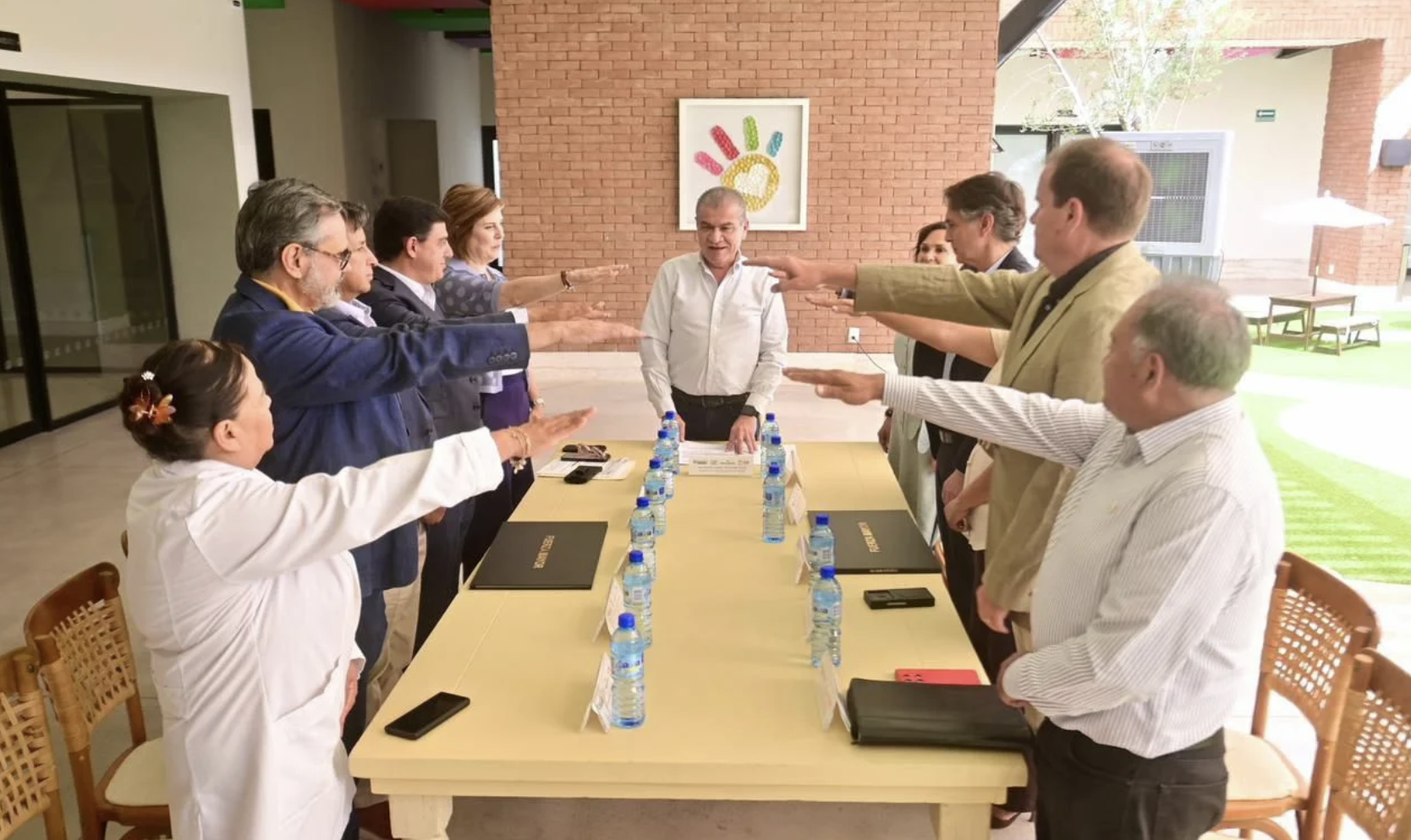 Instalan la junta de gobierno del DIF Torreón e inaugura última etapa de Casa Nana